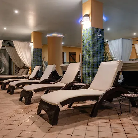 Calimbra Wellness Superior Hotel