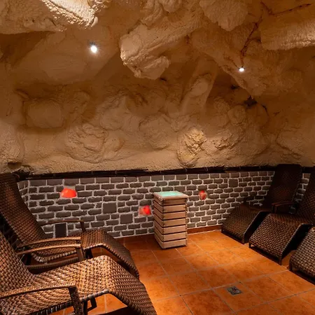 Calimbra Wellness Superior 4* Miskolc