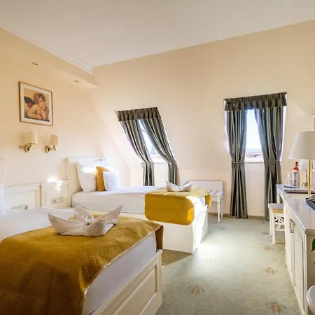 Calimbra Wellness Superior 호텔 미슈콜츠