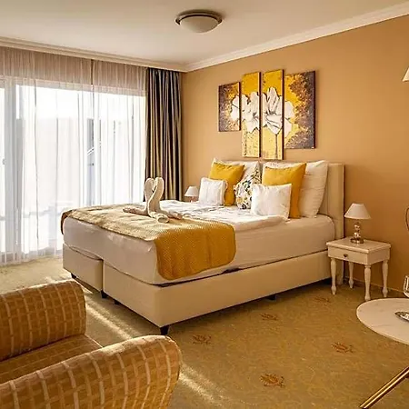 מלון Calimbra Wellness Superior 4*